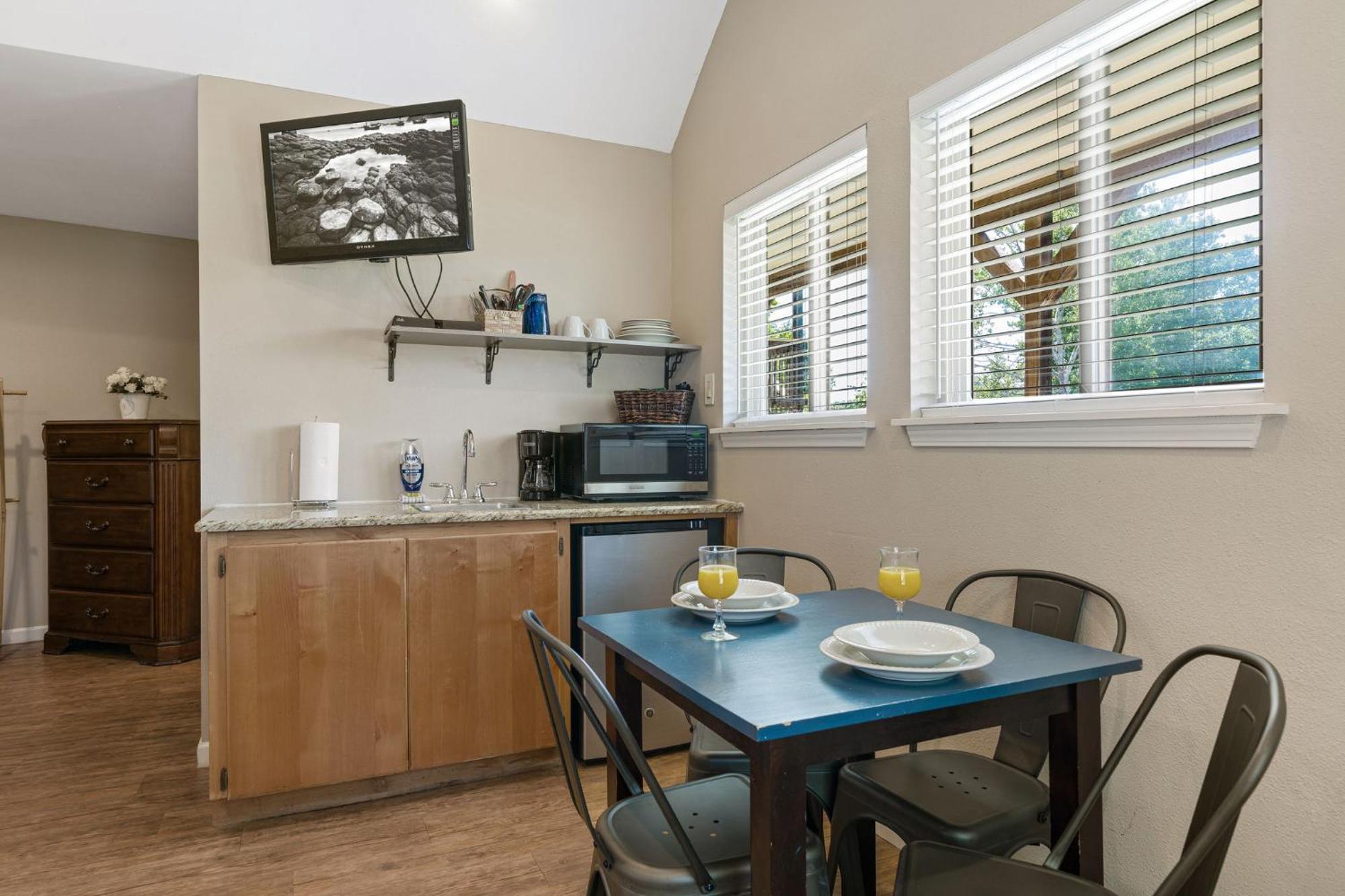 Blanco Riverside Cottages Екстер'єр фото