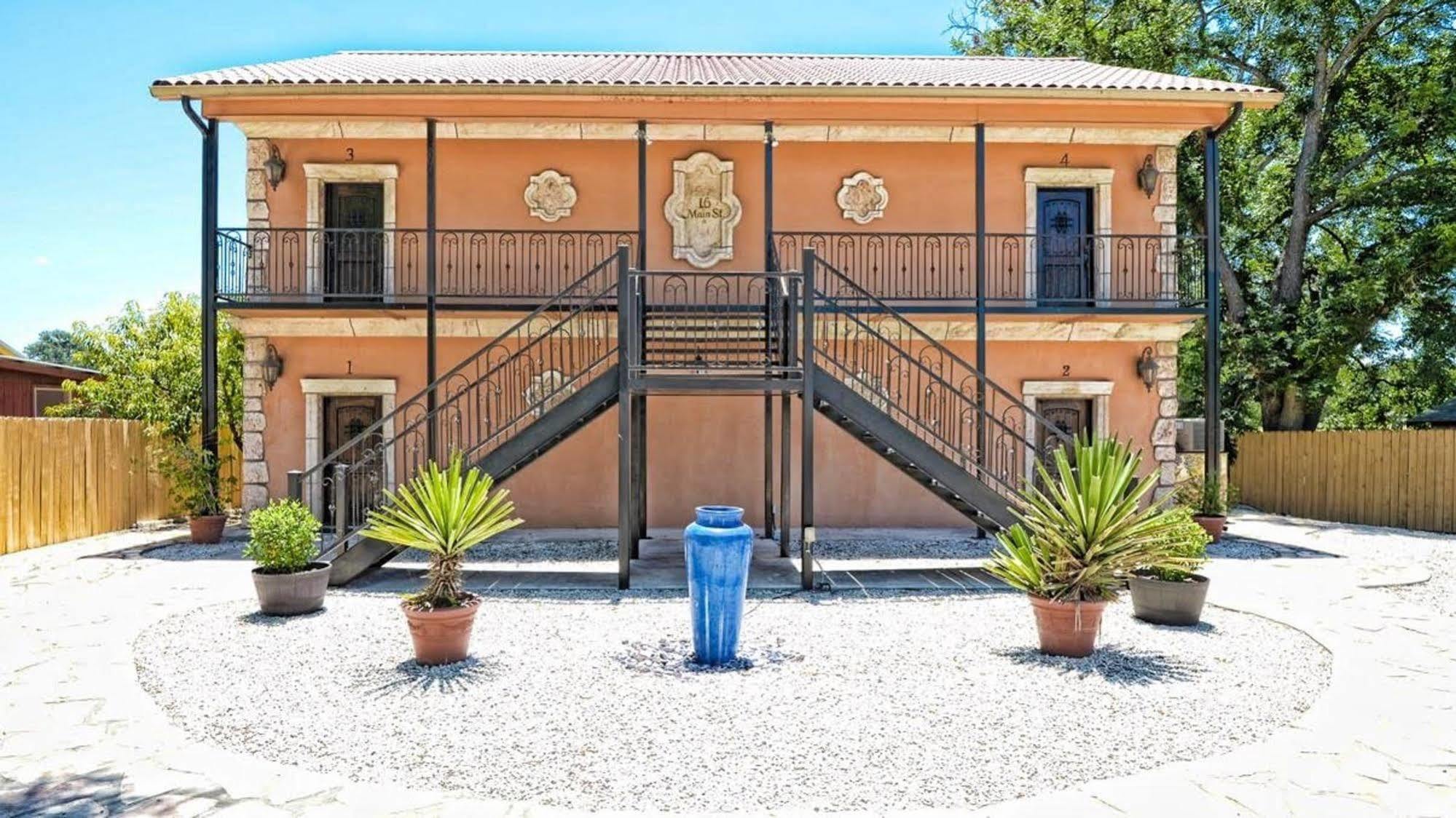 Blanco Riverside Cottages Екстер'єр фото